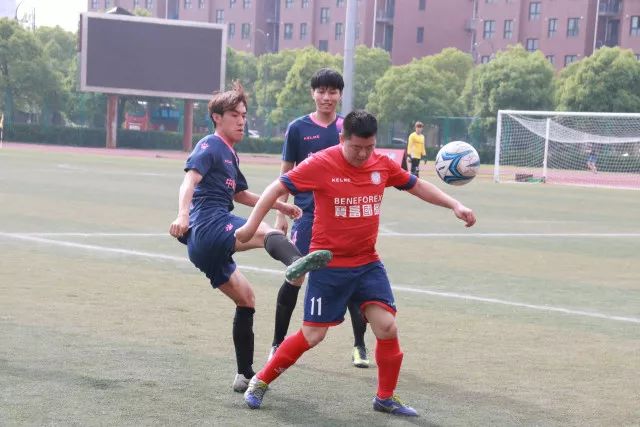 金球奖争夺战：姆巴佩与亚马尔争锋，凯恩领先概率